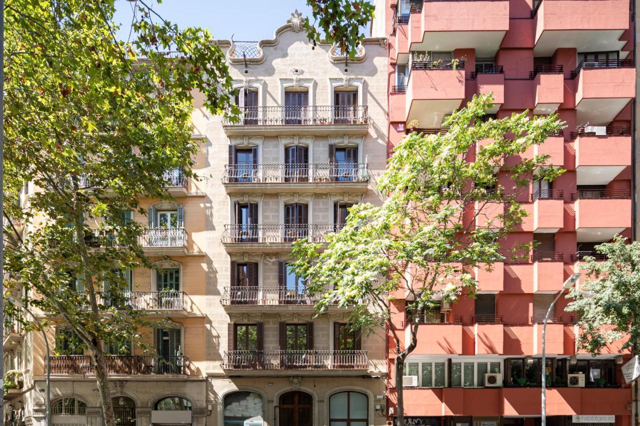 Chic Apartments Barcellona Esterno foto