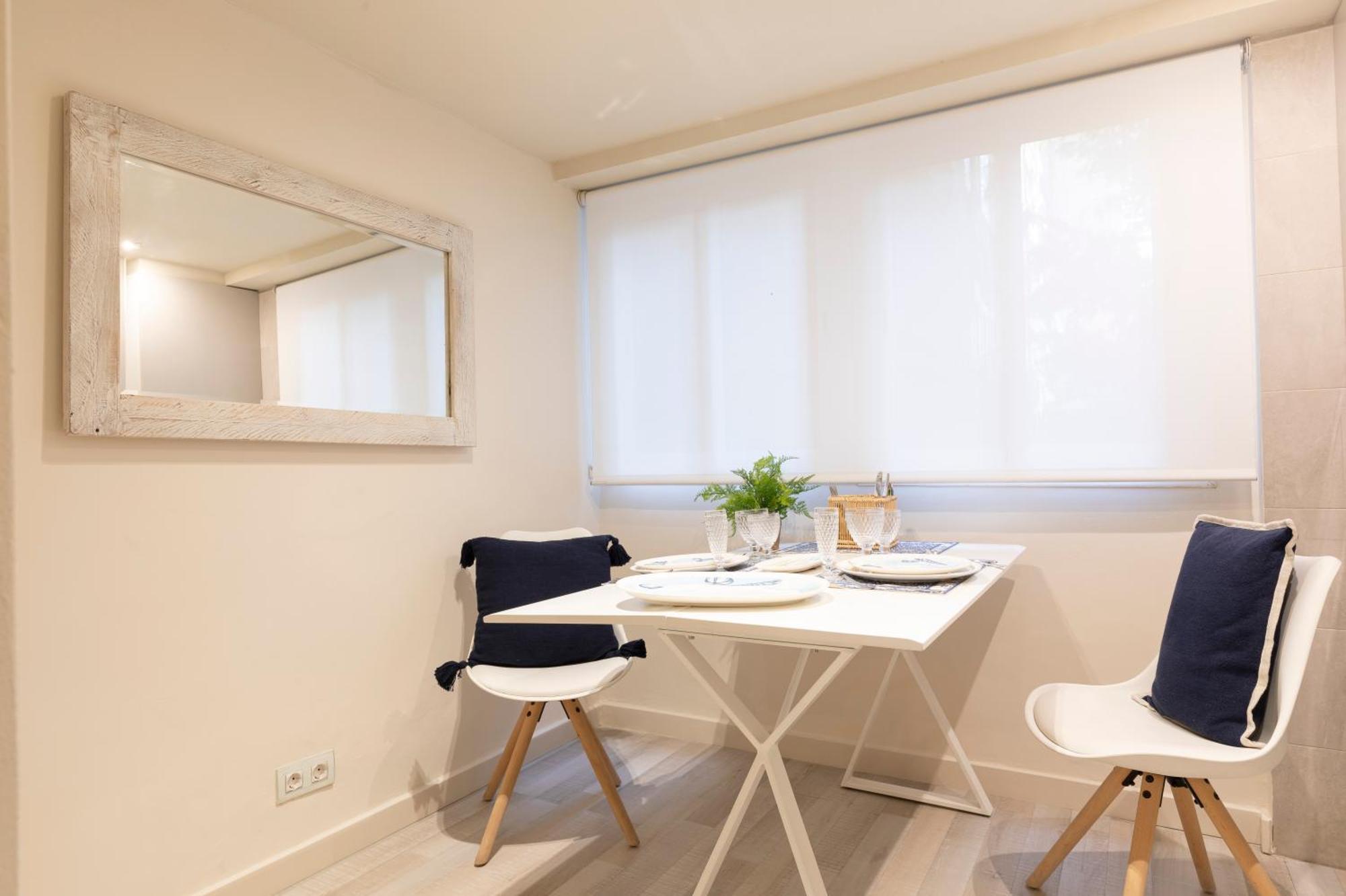 Chic Apartments Barcellona Esterno foto